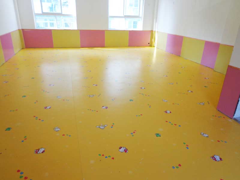 幼兒園裝修選用哪種草莓视频APP色版好